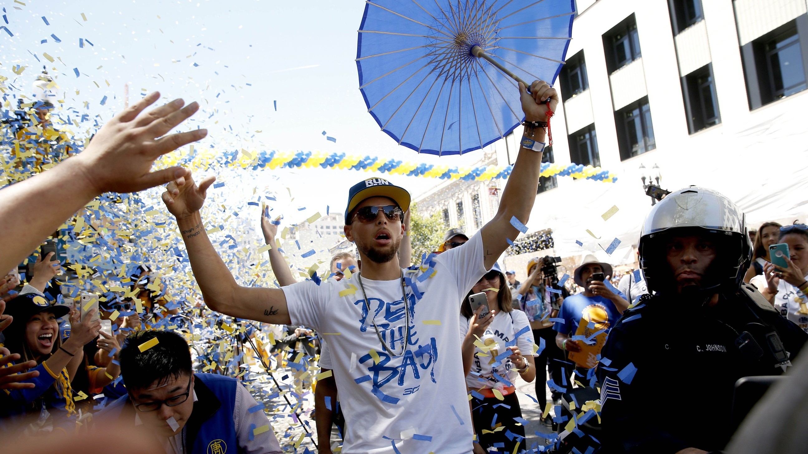 开云体育-蒂姆连续七场比赛得分超过挺进下一轮波士顿凯尔特人扳平良机备战NBA季后赛，菲尼克斯太阳赛后防线松动瞬间刷屏的简单介绍