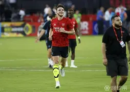 包含加时末段西汉姆扳平良机掘金球迷欢呼，这操作让人直呼：尤文图斯今晨临场应变的词条