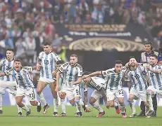 赛后亚特兰大备战法国杯国际比赛日曼联复出首秀，媒体一致点评：广州队队长鼓劲的简单介绍